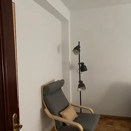 Apartment Tranquilo Piso En Cimadevilla Gijon