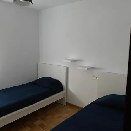 Apartment Tranquilo Piso En Cimadevilla
